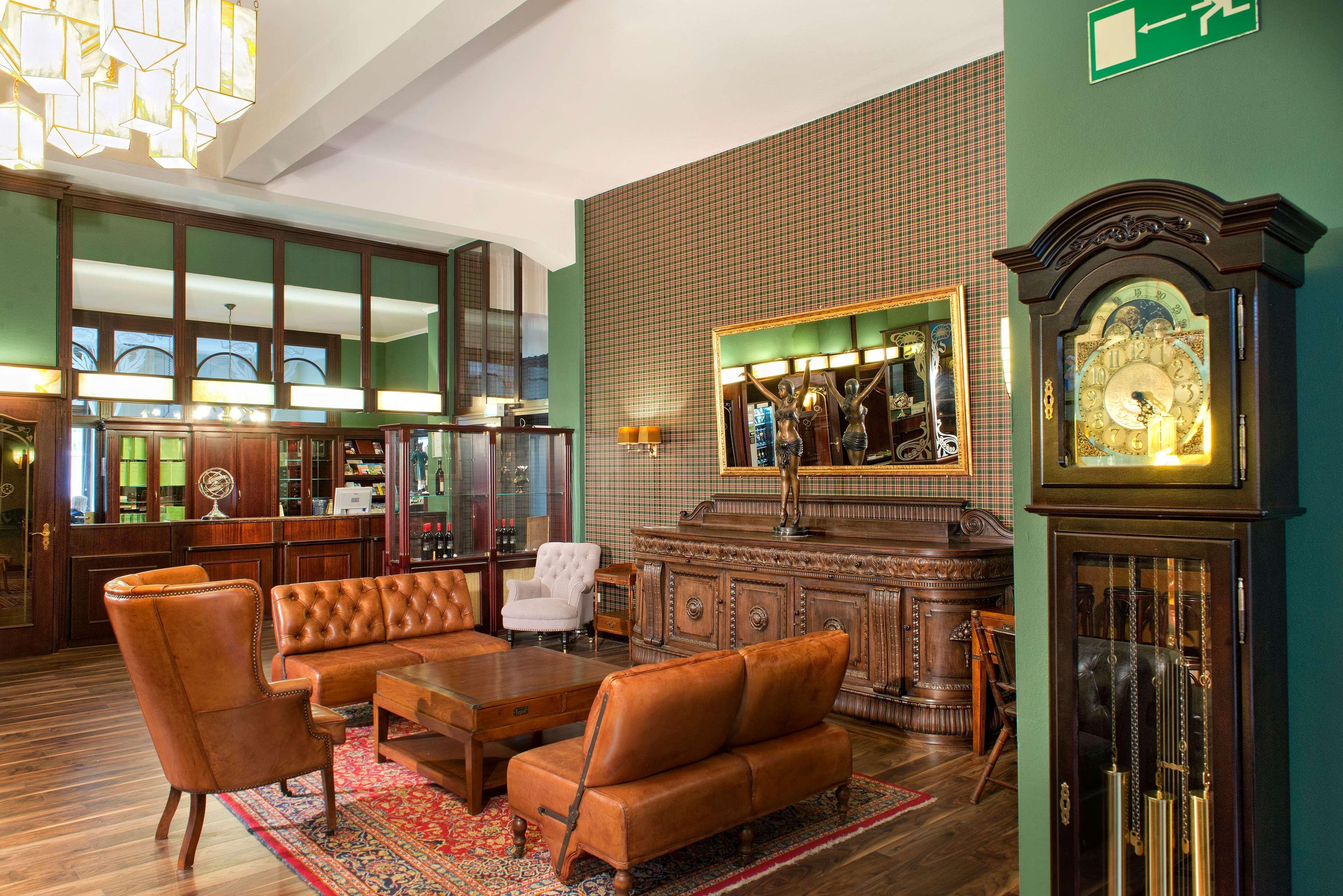 Tryp By Wyndham Centre Hotel 3*